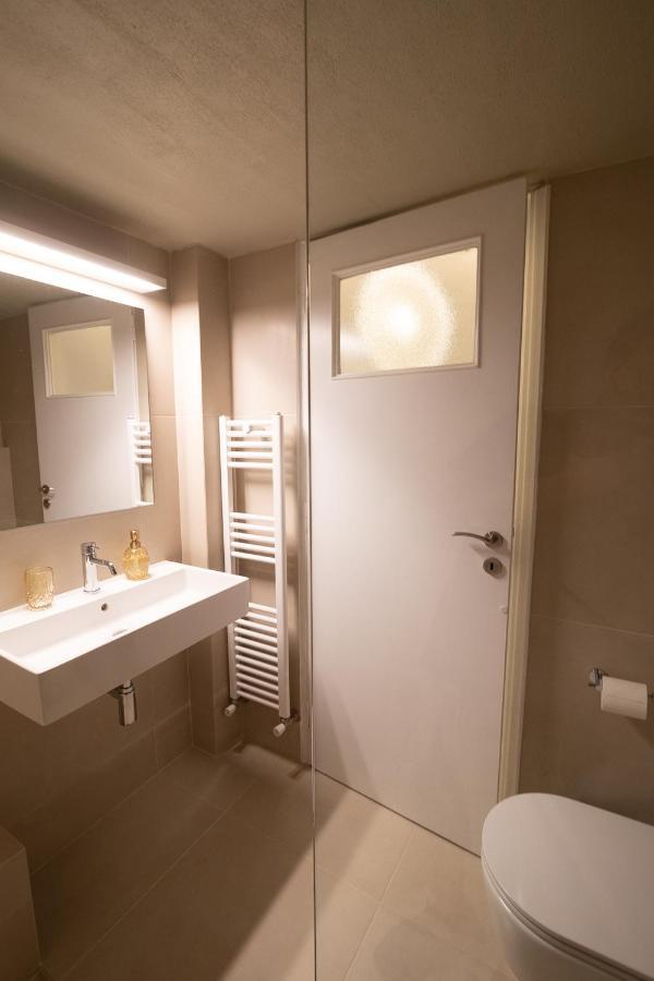 Apartamento Didotou Oasis Atenas Exterior foto